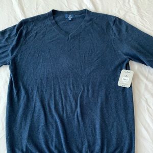 Navy Blue Men’s knit sweater